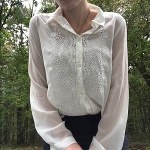 Lightweight button down